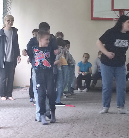 В пришкольном лагере «Тополёк» прошла большая командная игра «Физкульт-Ура!».